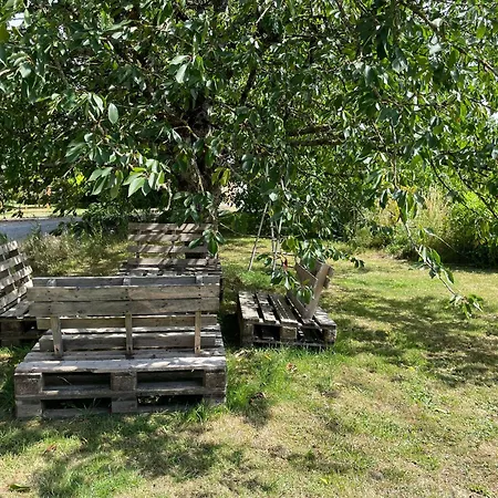 De Charme Pres Du Mans Pour 4 Avec Piscine Naturelle - Fr-1-410-473 *